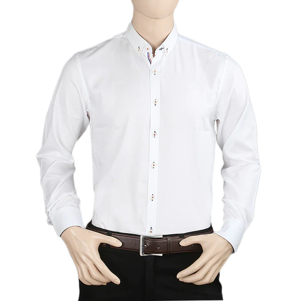 How to style a white work shirt for different occasions